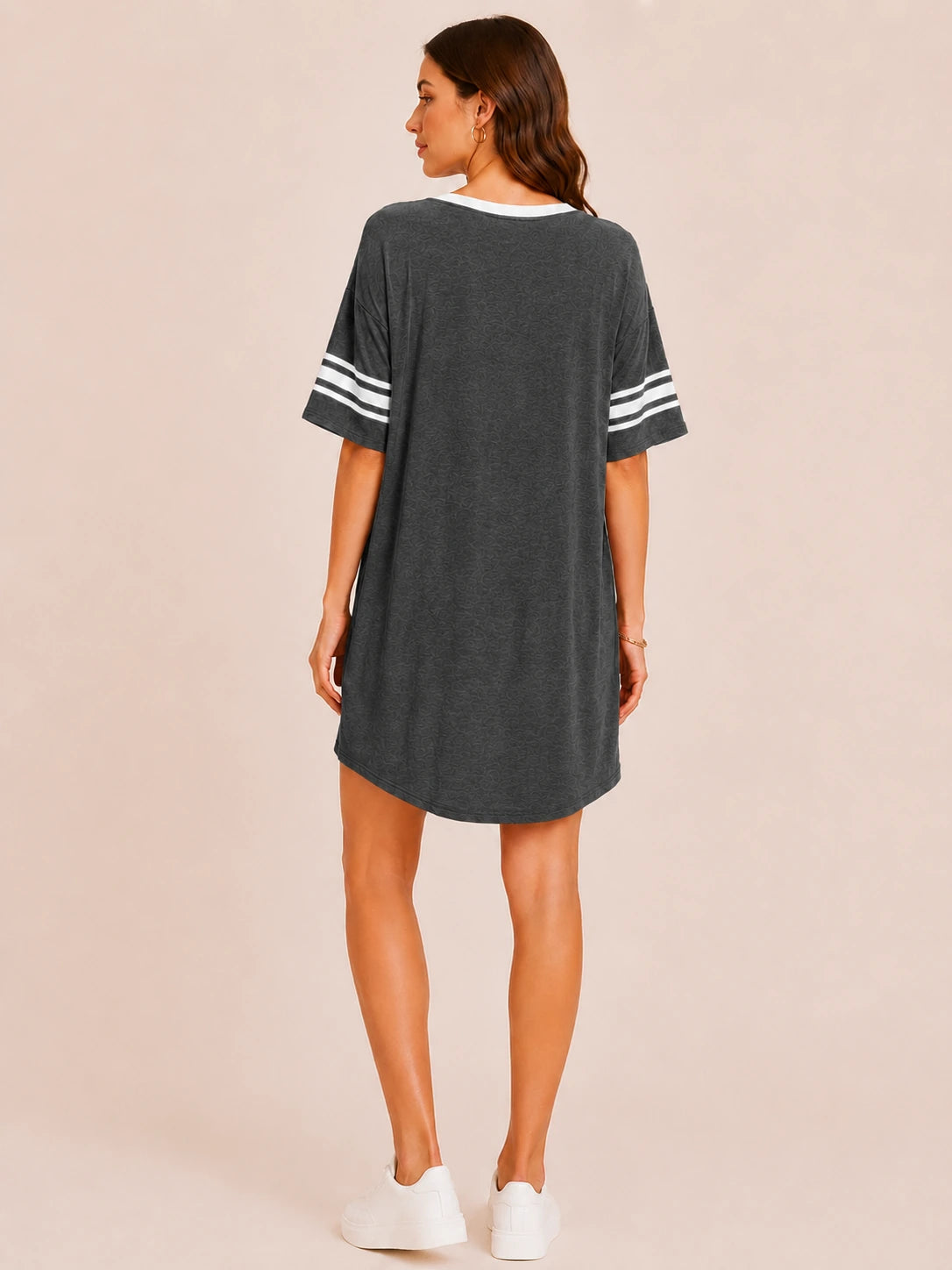 Tankaneo Women's Oversized V-Neck Sleep Shirt