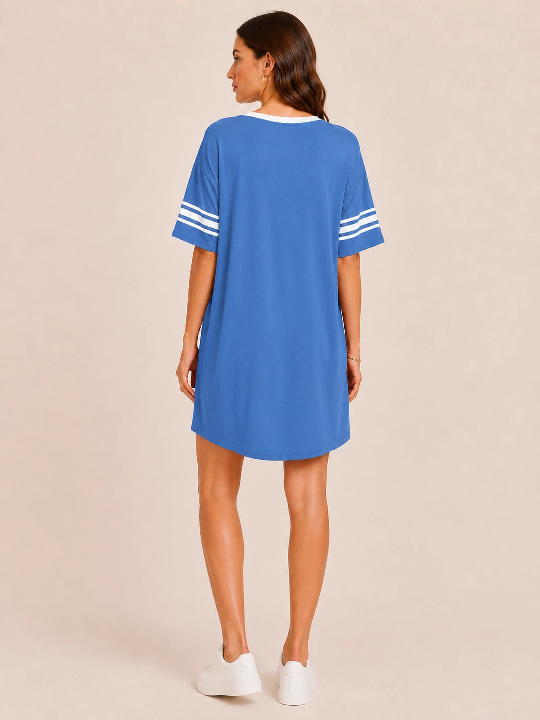 Tankaneo Women's Oversized V-Neck Sleep Shirt