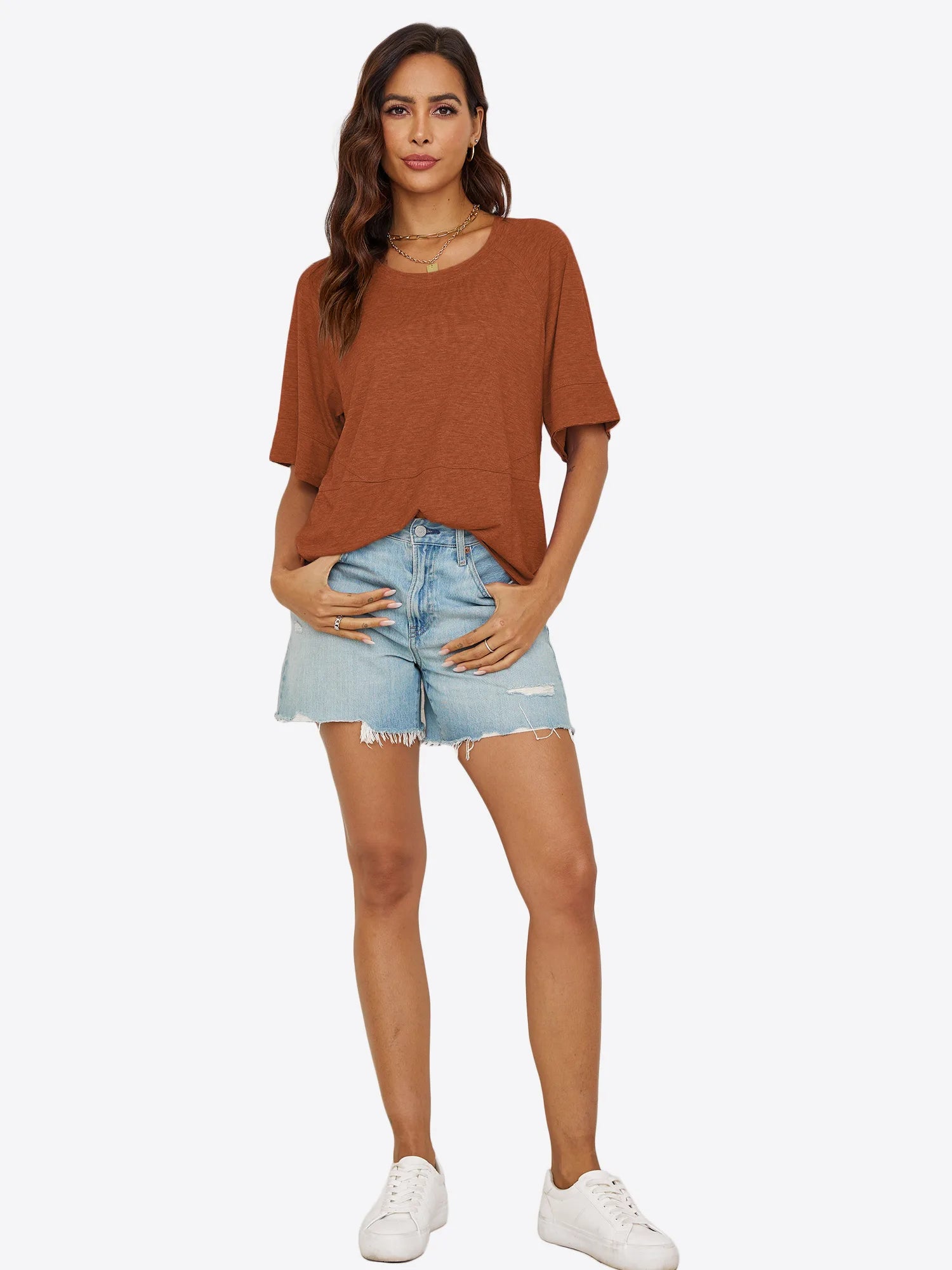 Tankaneo Women's Oversized 3/4 Sleeve Crewneck T-Shirt