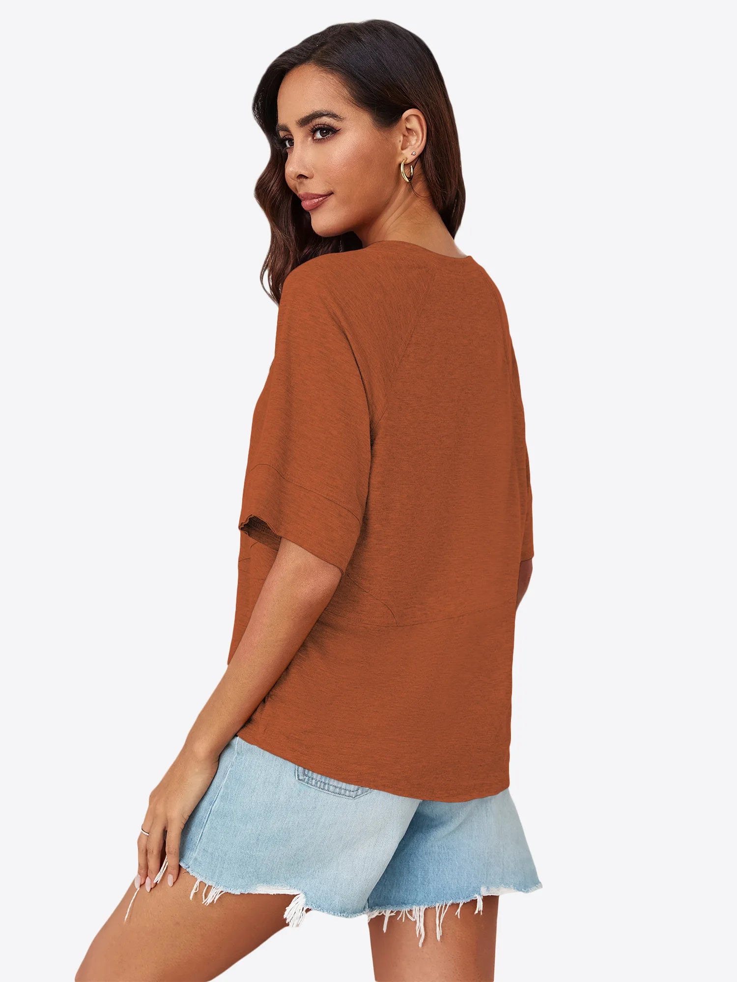 Tankaneo Women's Oversized 3/4 Sleeve Crewneck T-Shirt