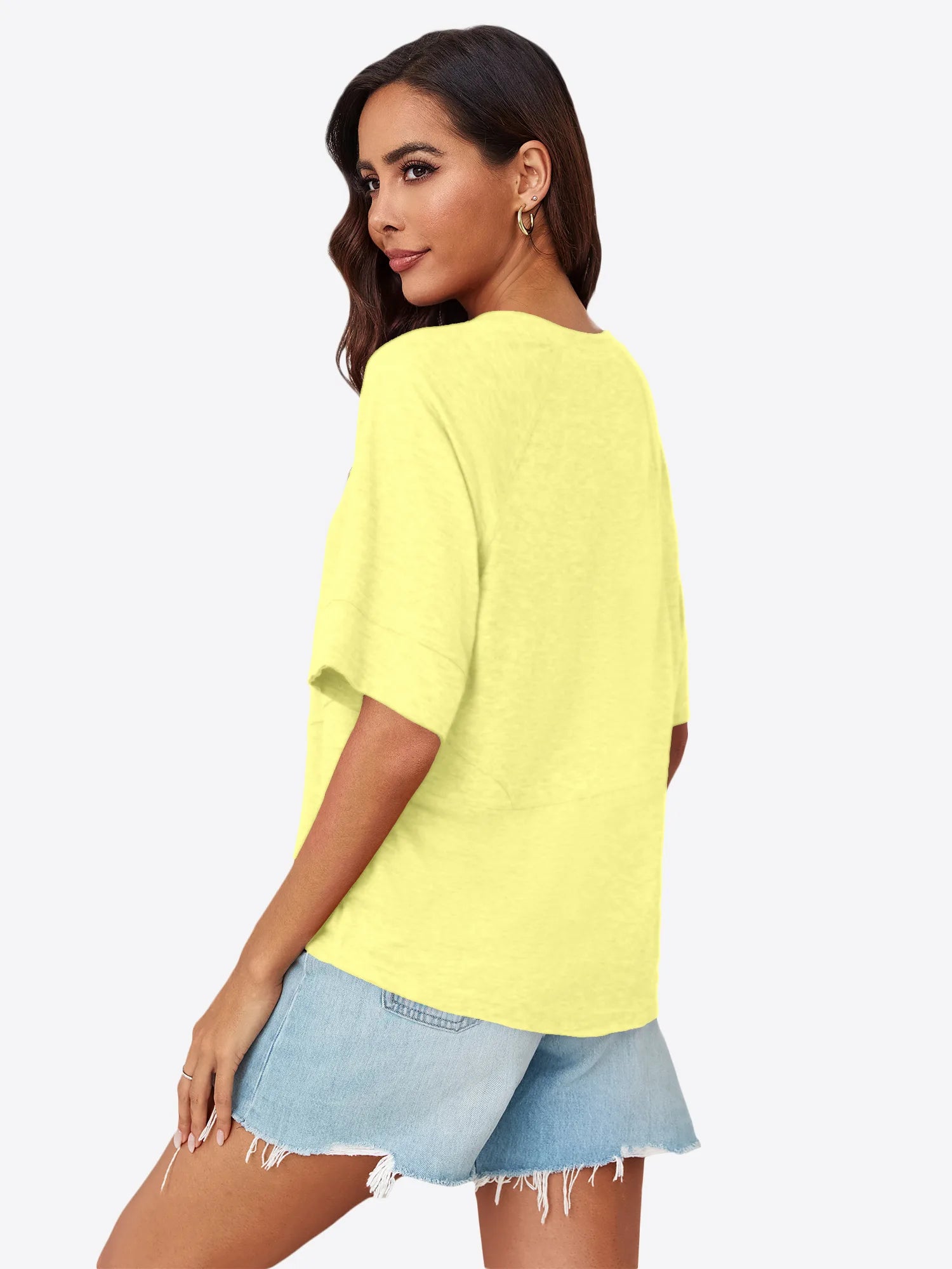 Tankaneo Women's Oversized 3/4 Sleeve Crewneck T-Shirt