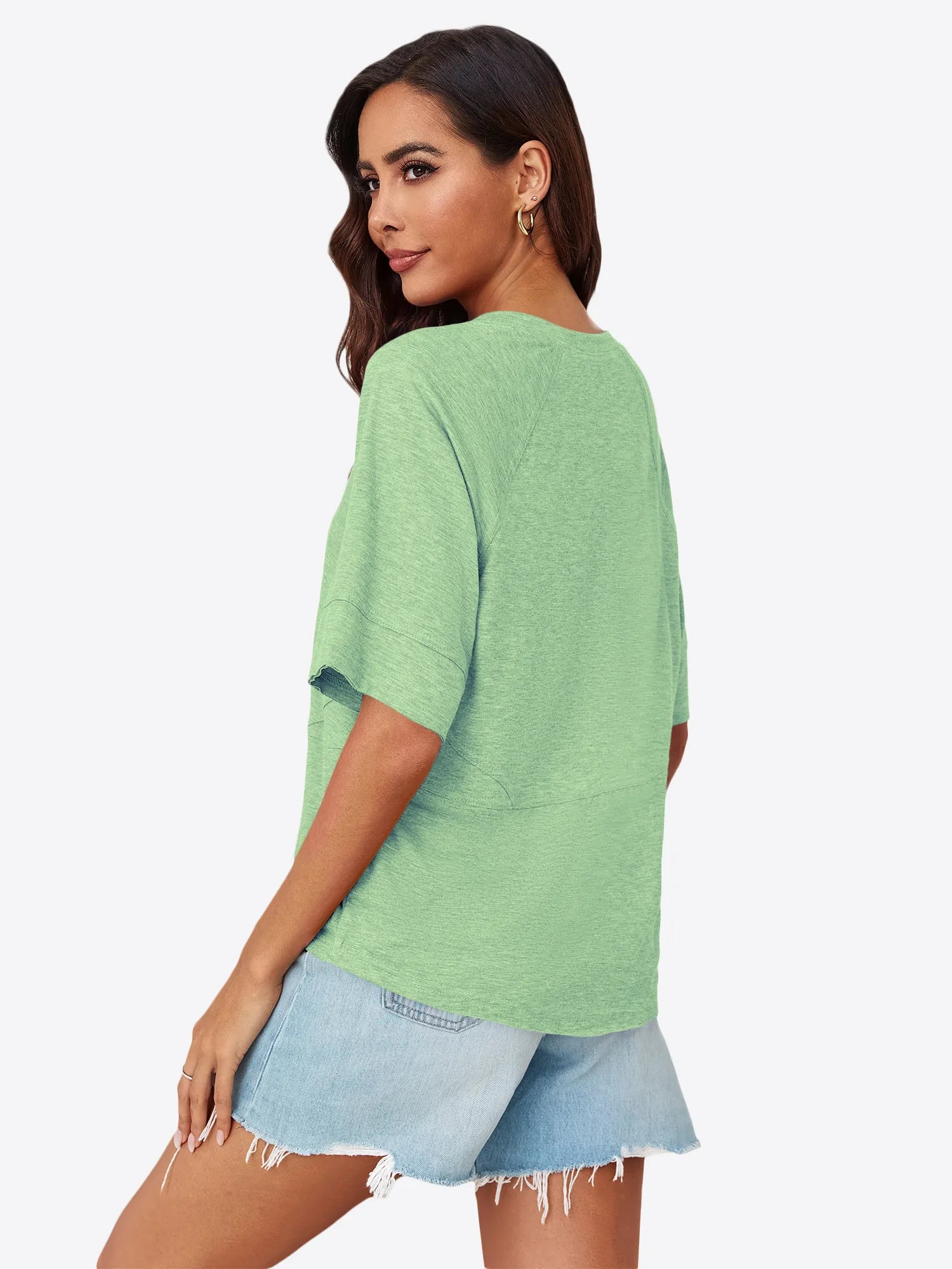 Tankaneo Women's Oversized 3/4 Sleeve Crewneck T-Shirt