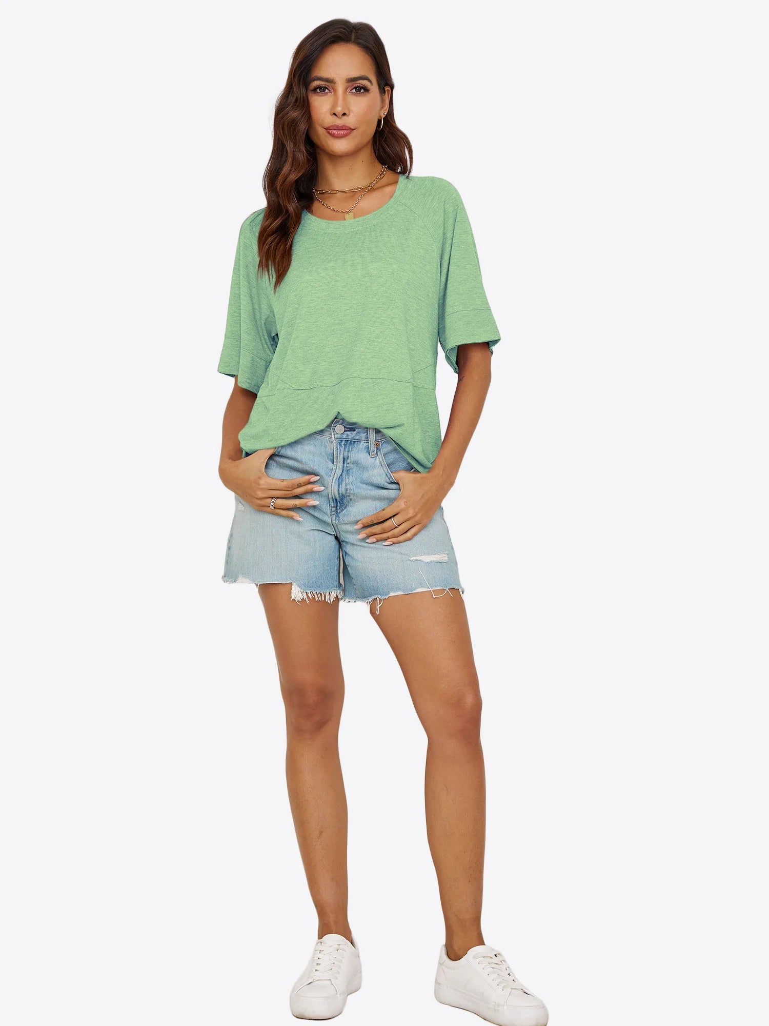Tankaneo Women's Oversized 3/4 Sleeve Crewneck T-Shirt