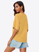 Tankaneo Women's Oversized 3/4 Sleeve Crewneck T-Shirt