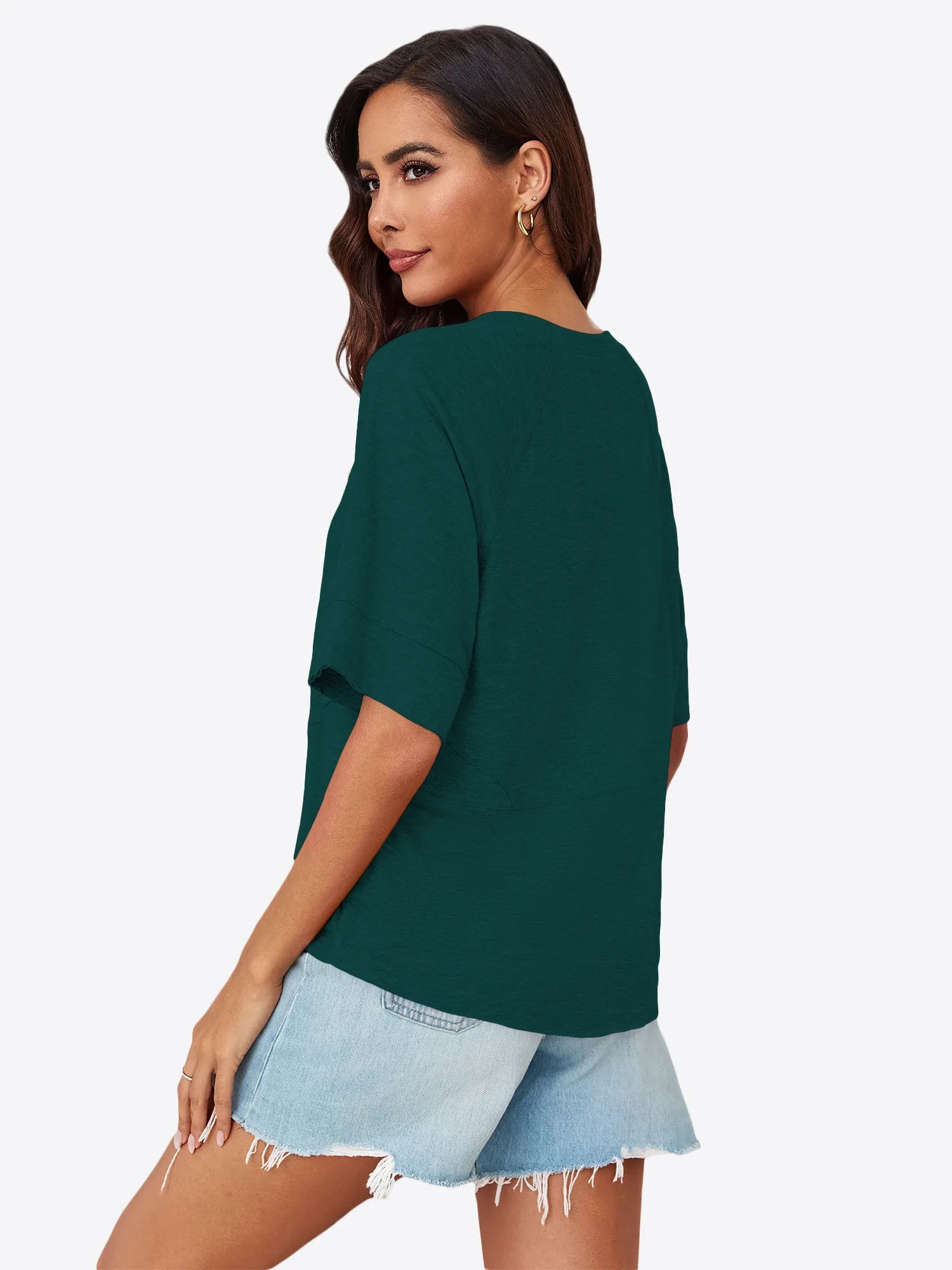 Tankaneo Women's Oversized 3/4 Sleeve Crewneck T-Shirt