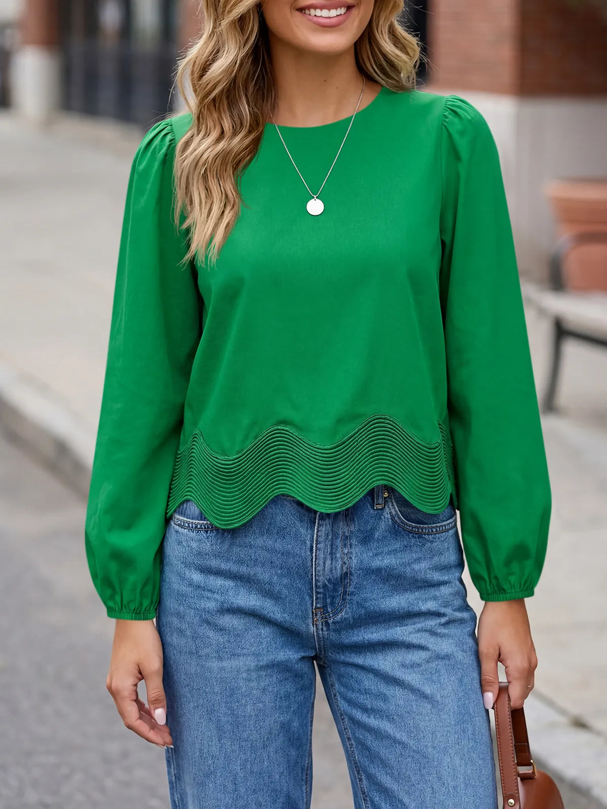 Tankaneo Women's Puff Sleeve Scallop Crop Blouse