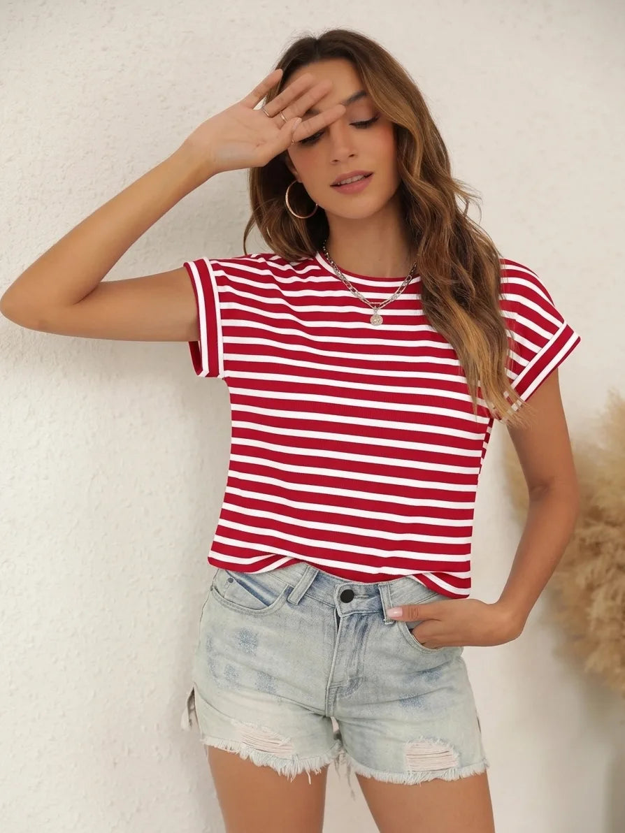 Tankaneo Women's Rolled Sleeve Cropped T-Shirt