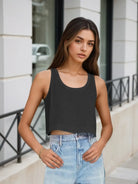 Tankaneo Women's Sleeveless Cropped Tank Top