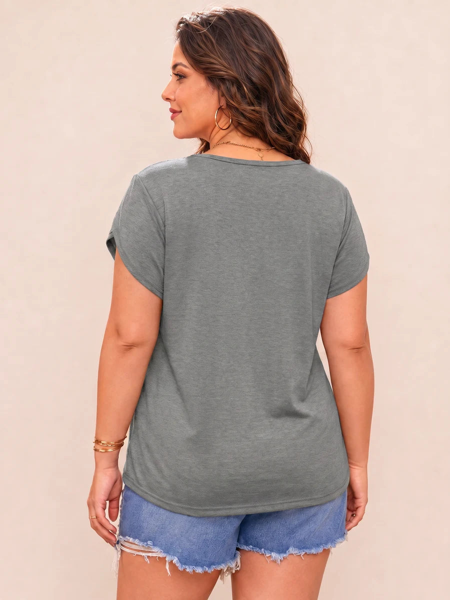 Tankaneo Women's Plus Size V-Neck T-Shirt