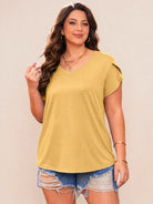 Tankaneo Women's Plus Size V-Neck T-Shirt