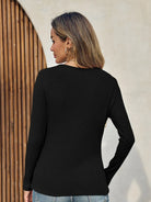 Tankaneo Women's Ribbed Deep V-Neck Long Sleeve Top