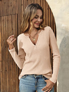Tankaneo Women's Ribbed Deep V-Neck Long Sleeve Top