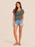 Tankaneo Women's Graphic V-Neck Tee